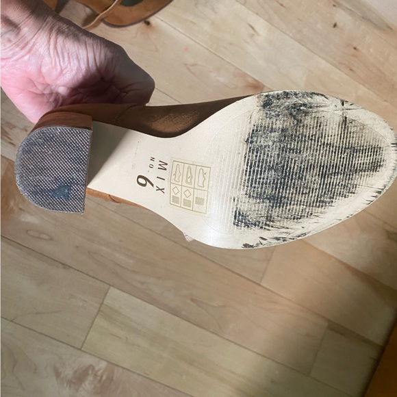 Mix No.6 Camel brown Suede Mary Janes with block heel 8.5 - Picture 6 of 6